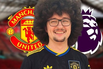 Fan MU gần 500 ngày chưa cắt tóc nổi khắp cõi mạng