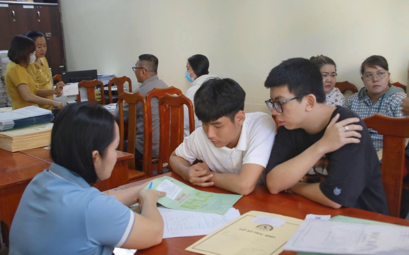 Trường học thích nghi khi dùng sách giáo khoa thống nhất