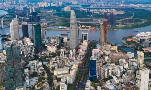 Sức bật cho siêu đô thị TP HCM