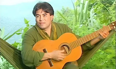 "Huyền thoại nhạc đỏ" NSND Trung Đức: Tuổi 73 sống an yên bên gia đình