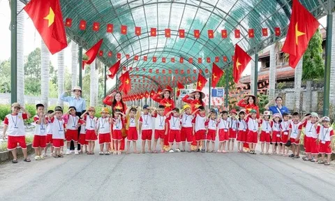 Bất ngờ lượng khách du lịch đến với các tỉnh miền Tây dịp lễ