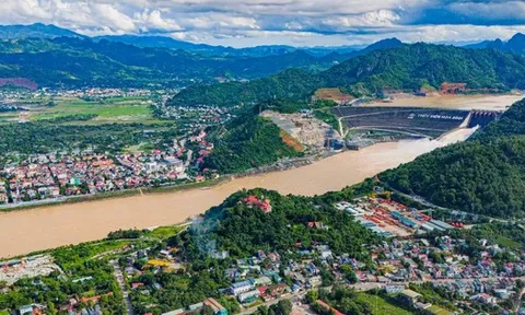 Hơn 4 năm thi công, dự án 9.000 tỷ mở rộng nhà máy thủy điện lớn bậc nhất Đông Nam Á tại Việt Nam dần thành hình, có hạng mục vừa vượt tiến độ