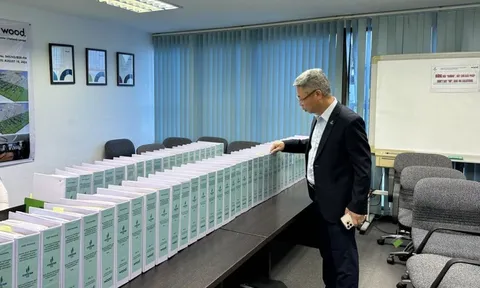207 tập tài liệu, 7 tháng nước rút và kế hoạch lột xác "thỏi nam châm" thu hút giới đầu tư của Việt Nam