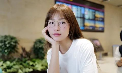 Diễn viên Khả Ngân bất ngờ "ẩn ý" chuyện sẽ lên xe hoa?