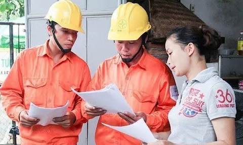Tăng giá điện: Người dân lo áp lực, doanh nghiệp sợ ‘đu’ thêm phí