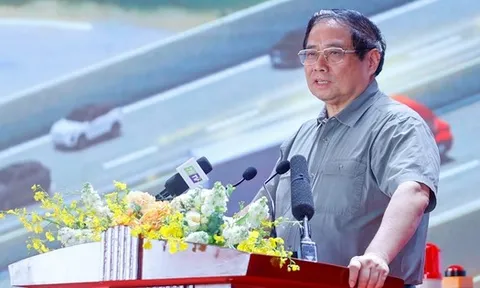Thủ tướng dự lễ khởi công tuyến cao tốc huyết mạch qua Thái Bình, Nam Định