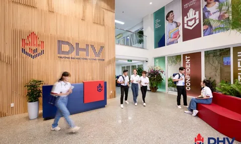 Trường ĐH Hùng Vương TPHCM: Bứt phá tương lai cùng Học bổng 'Hào khí Hùng Vương'
