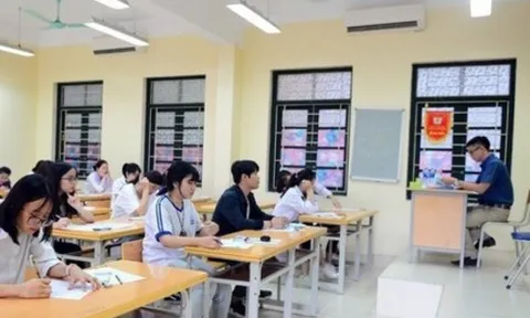 Có cần đổi tên trường sau khi bỏ cấp huyện, sáp nhập tỉnh?