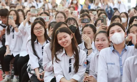 Diễn đàn Điều em muốn nói năm 2025: Tấm khiên bảo vệ học sinh, sinh viên