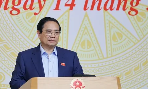 Thủ tướng: Lập tổ công tác đặc biệt, mở đợt cao điểm truy quét buôn lậu, hàng giả