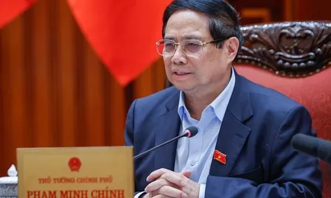 Thủ tướng 'chốt' thời gian khởi công tuyến đường sắt hơn 8 tỷ USD đi qua 9 tỉnh, thành, yêu cầu báo cáo tiến độ vào thứ 2 hằng tuần