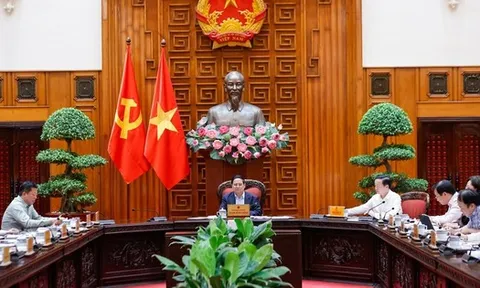 Bàn giao ranh giới giải phóng mặt bằng Dự án đường sắt Lào Cai - Hà Nội - Hải Phòng trong tháng 5/2025