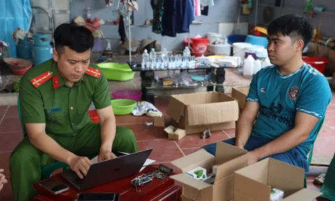 Cục Quản lí Dược thu hồi nhiều lô mĩ phẩm vi phạm chất lượng được quảng cáo tràn lan trên mạng xã hội