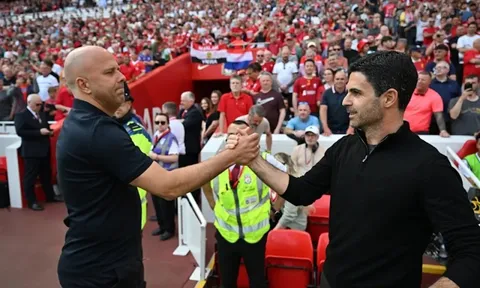 Arsenal và Liverpool "đại chiến" giành cựu tiền đạo Man City