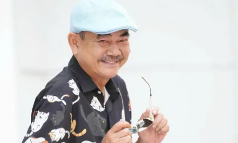 Nam NSND ở tuổi U70 vẫn tự đi ship đồ ăn, hạnh phúc bên bạn gái kém 36 tuổi