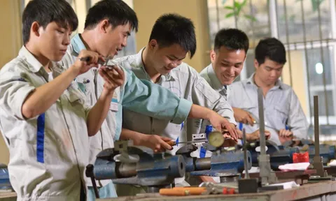 Đề xuất bổ sung loại hình trường THPT nghề