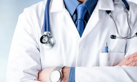 Phụ cấp ưu đãi nghề y thực hiện theo quy định nào?