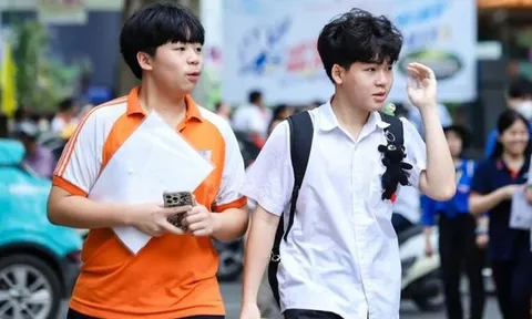 Đề tiếng Anh thi vào lớp 10 tại Hà Nội năm 2025