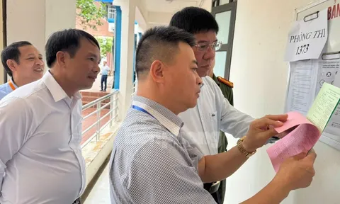 Bảng công việc phải làm của giám thị trong phòng thi: Rõ người, kín việc