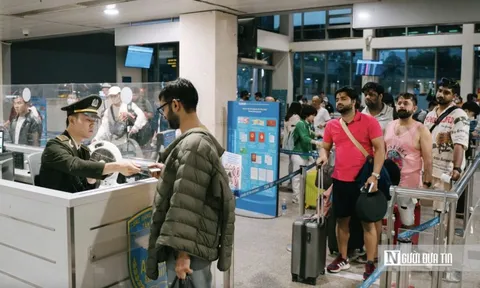 Mở then cài thị thực, đón gió mới cho du lịch