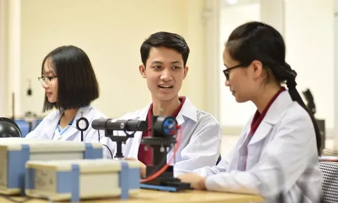 380 học sinh có thành tích "khủng" được tuyển thẳng vào Đại học Bách khoa Hà Nội