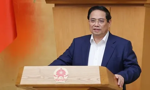 Thủ tướng: Cương quyết cắt giảm thủ tục hành chính, giảm khâu trung gian