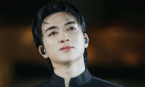 "Hoàng tử ballad" gây sốt với hình ảnh thời học lớp 3 xuất hiện ở Gặp nhau cuối tuần