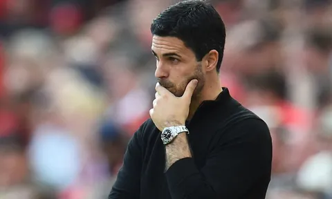 Arsenal gặp rắc rối trước khi kỳ chuyển nhượng mùa hè kết thúc