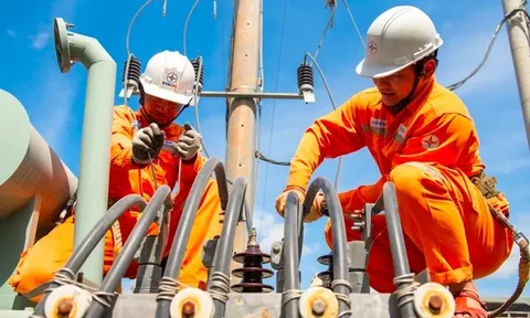 9 nhóm hàng, dịch vụ vừa tăng giá