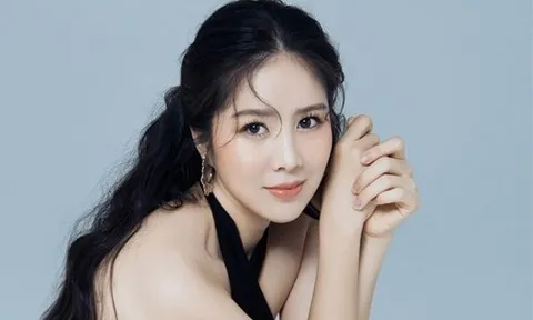 "Chị Hai" Lê Phương hết làm "trai đẹp" lại dịu dàng bên Hồng Ánh