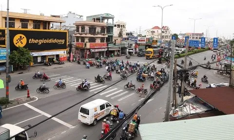 Hình ảnh Ngã tư Đình trước giờ G khởi công cầu vượt
