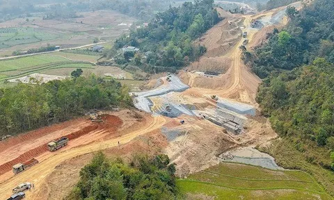 Dự án cao tốc của Đèo Cả quyết tâm ‘về đích’ sớm 1 năm, tạo kỷ lục trong lịch sử ngành giao thông Việt Nam