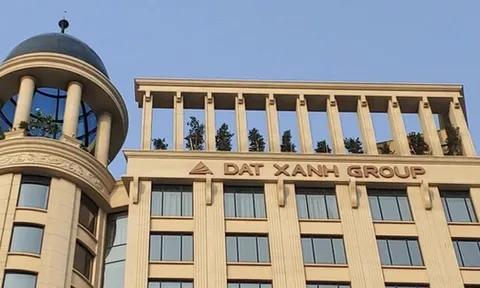 Lãnh đạo và cổ đông lớn một doanh nghiệp bất động sản giảm tỉ lệ sở hữu